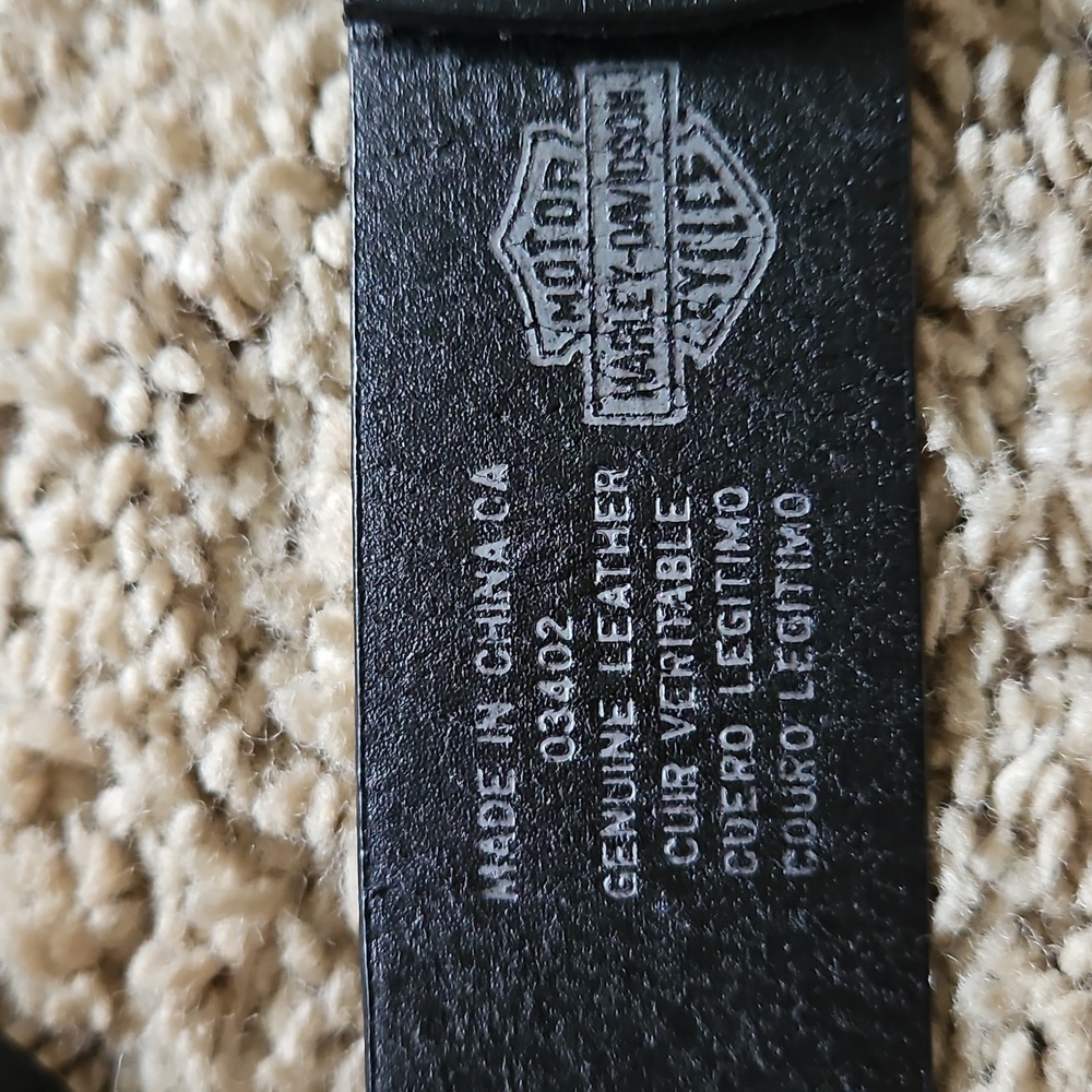 Harley Davidson Men's Black Leather Belt with Silver Buckle, Size 34 - Picture 2 of 7